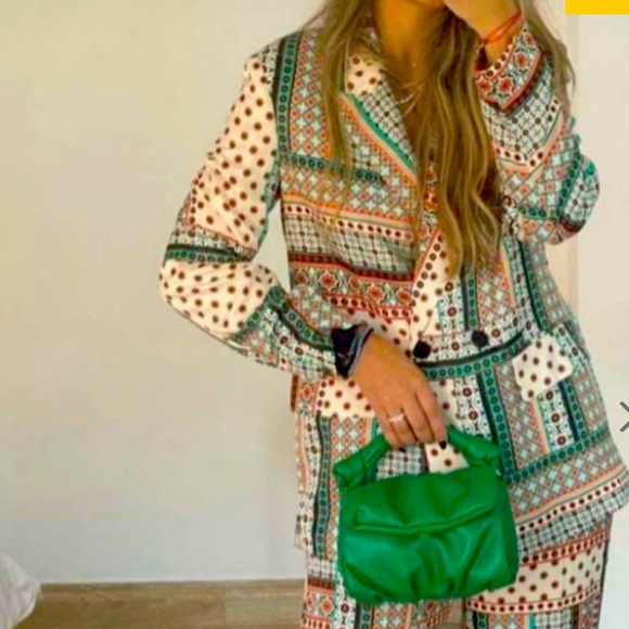 New Zara Multicolourer Satin Patchwork Print Flowing Blazer - Picture 6 of 17